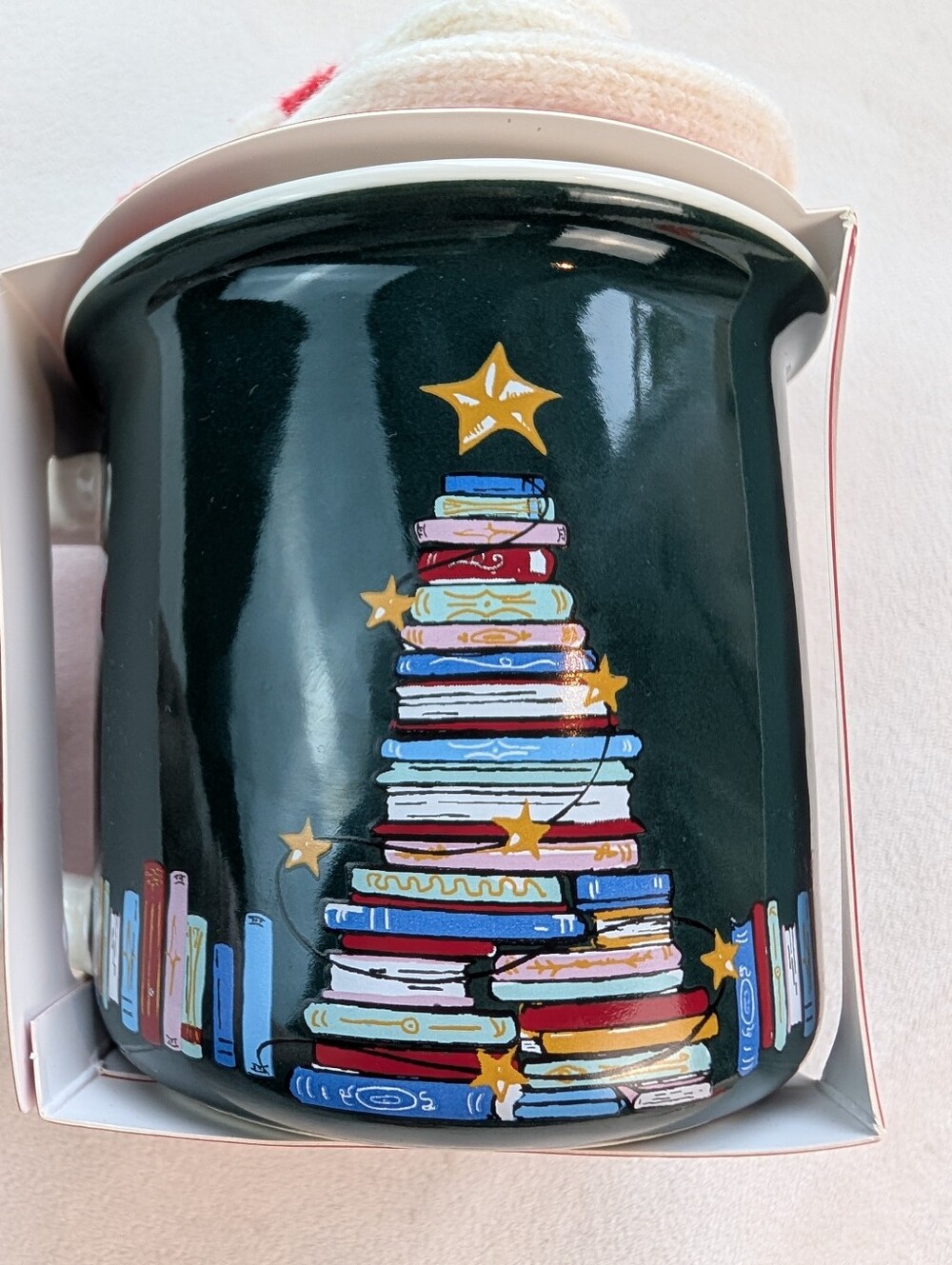 Indigo Christmas Book Lover Mug & Cozy Socks Gift Set NWT - Picture 6 of 10